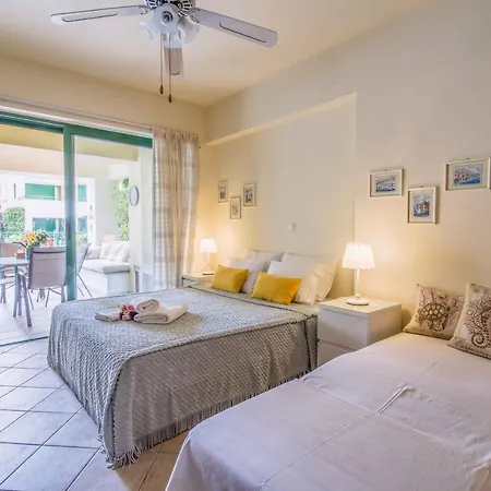 Holiday home Aqua Vista Casa At *